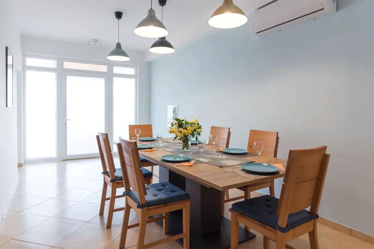Apartments Hana Pula Ngoại thất bức ảnh