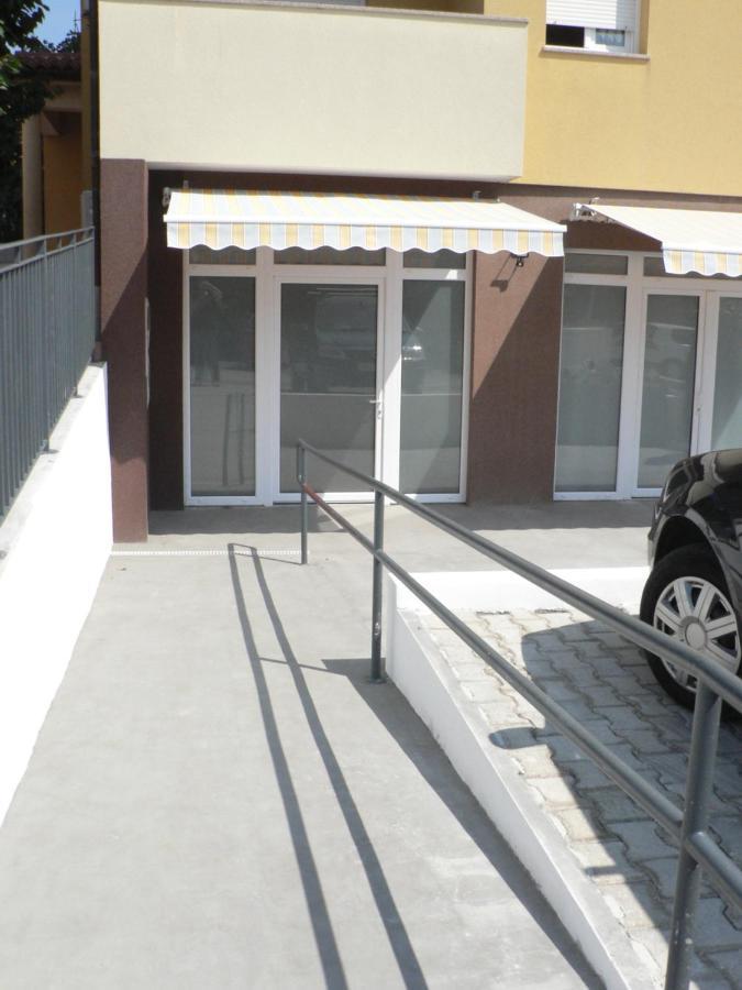 Apartments Hana Pula Ngoại thất bức ảnh