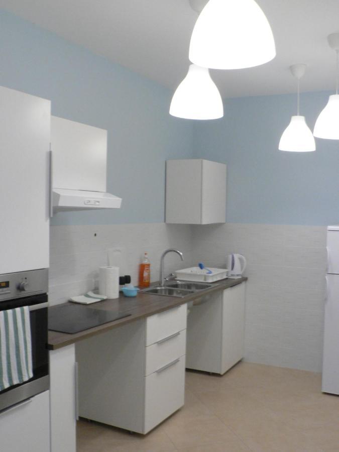 Apartments Hana Pula Ngoại thất bức ảnh
